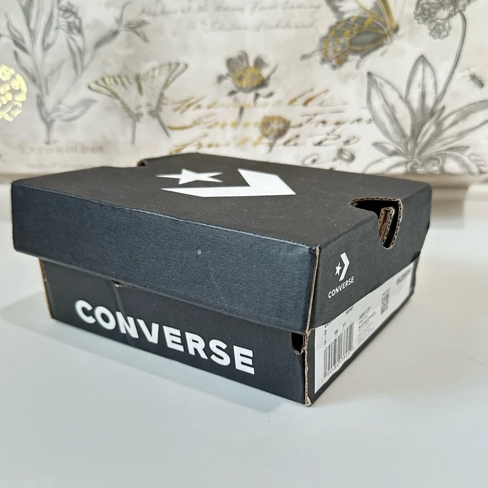 Converse Chuck Taylor All Star Hi Sneaker 1V Bubbles Black (INFANT SIZE: 3 US)
